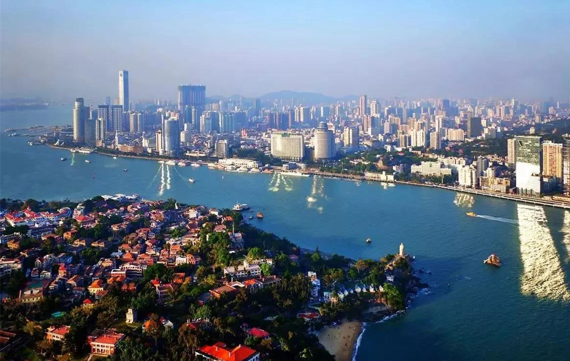激发市场主体活力 优化营商环境.jpg